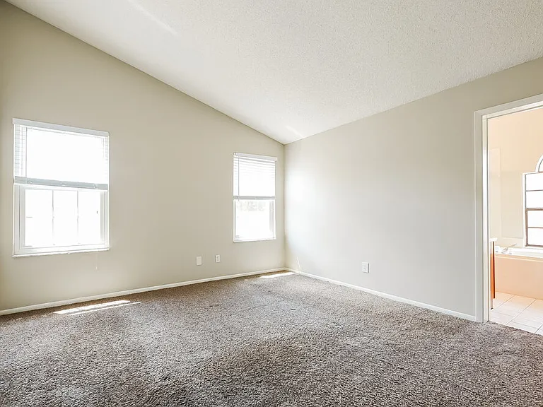 1002 Gotwalt Dr — Photo 10