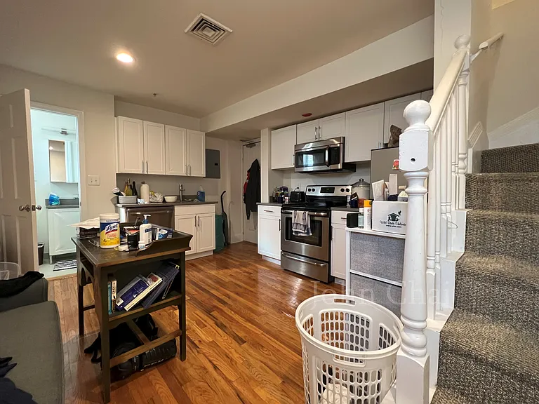 10 Brainerd Rd #17D — Photo 3