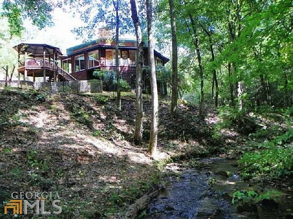 2nd image of 512 Mountain Creek Dr