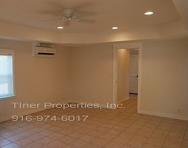 2nd image of 5914 Palm Dr
