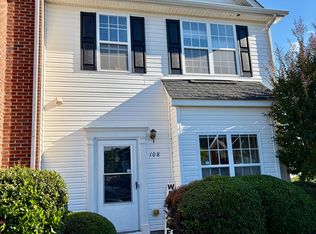 108 Queensberry Ct, Greensboro, NC 27405