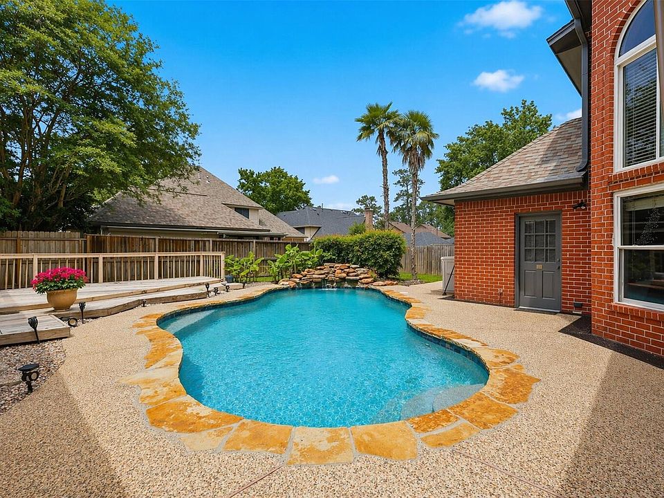 1st image of 6118 Hampton Way Ct