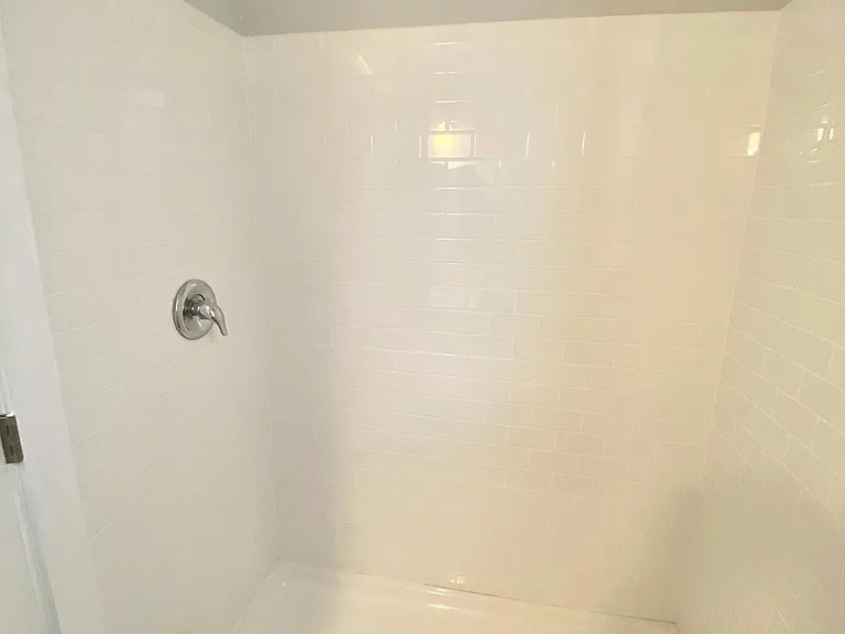 6305 Cates Ave #2E — Photo 10
