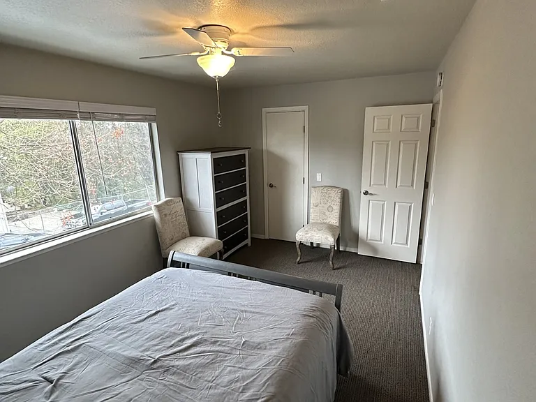 346 Pleasant St — Photo 14