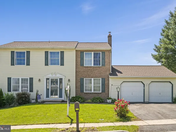 388 Timber Ln, Harrisburg, PA 17112
