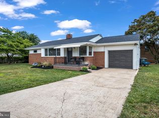 395 Hill N Dale South Dr S, York, PA 17403