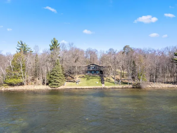 4883 Buxton Rd NW, Hackensack, MN 56452