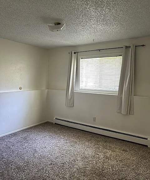 509 Mountain View Pl #E — Photo 10