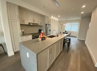 7833 Heather St #1A, Richmond, BC V6Y4J4