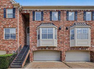 2811 Welborn St, Dallas, TX 75219