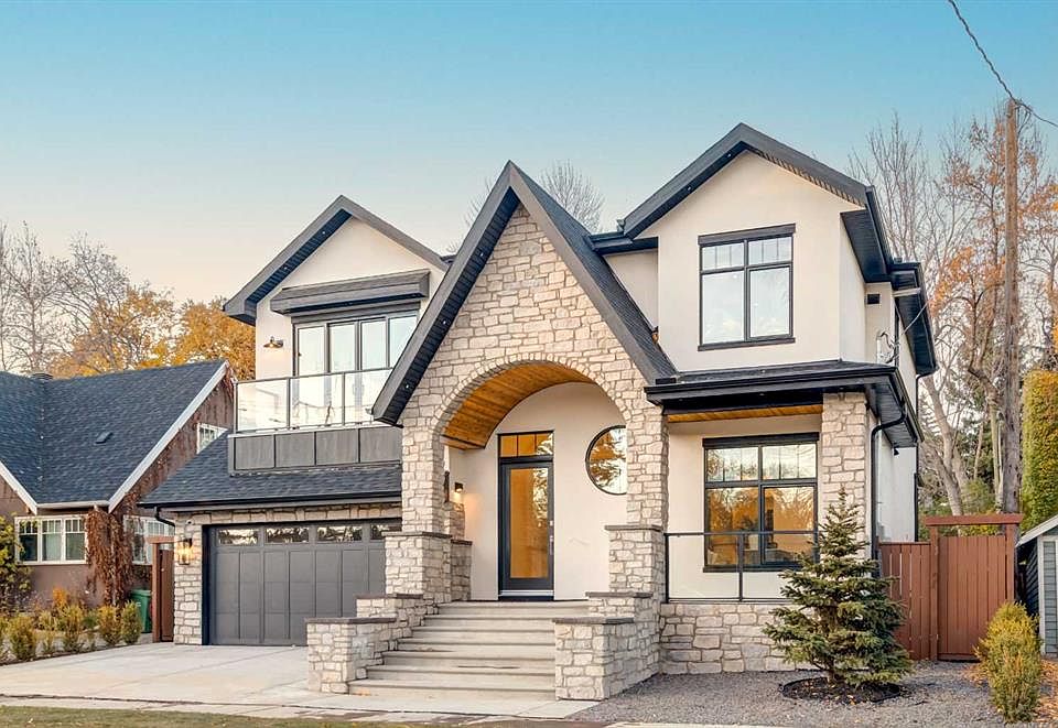 1st image of 412 S 40th Ave SW