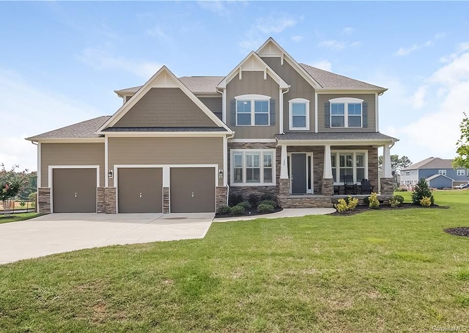 1st image of 125 Rockridge Pointe Dr
