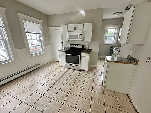 29 Nichols St Photo 1