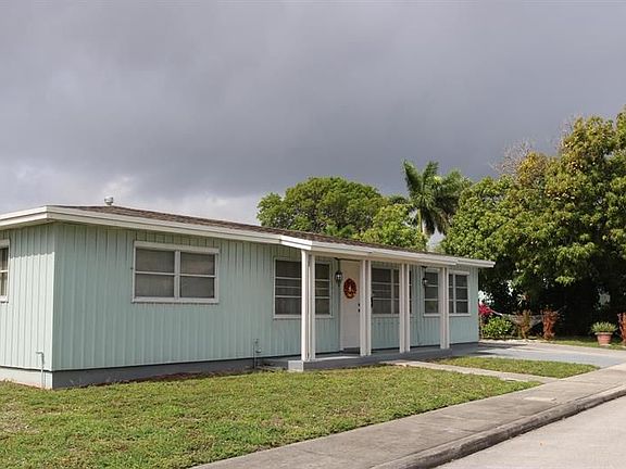 2nd image of 701 Hansen St
