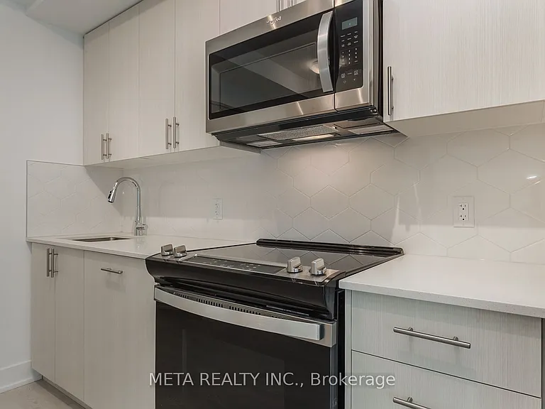 2545 Simcoe St N #322 — Photo 5