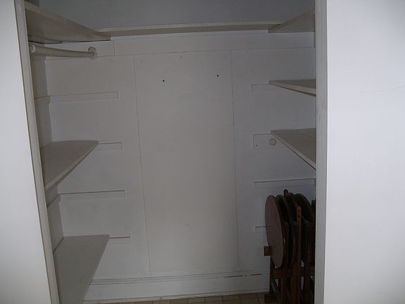 Walk-in pantry