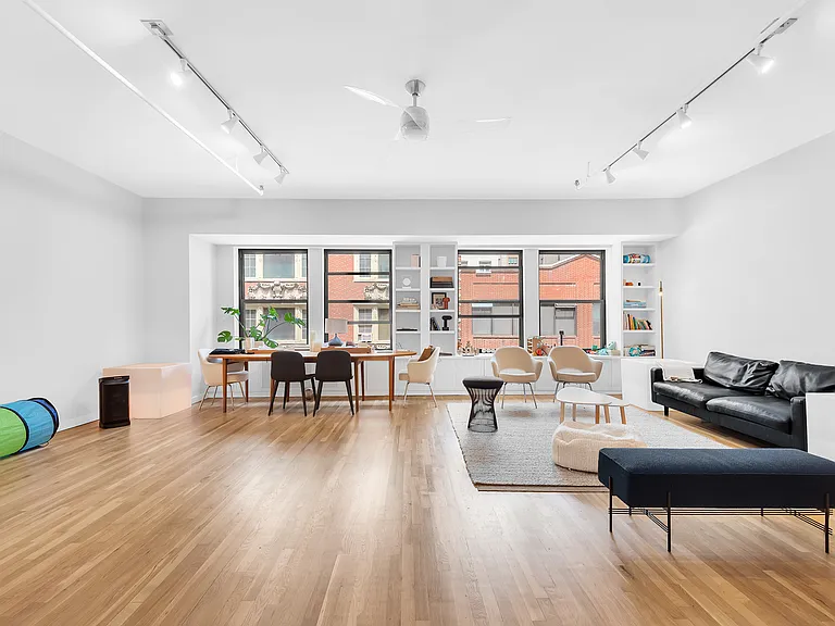 12 W 18th St #5E — Photo 1