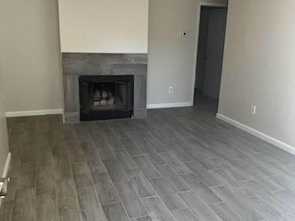 3214 Brookfield Loop #C