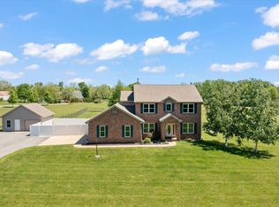 302 County Road 2650 N, Mahomet, IL 61853