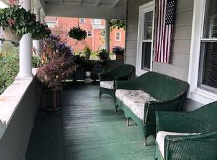 64 Beacon St, Beacon, NY 12508