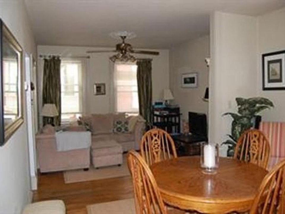 2nd image of 15 Cedar St #2
