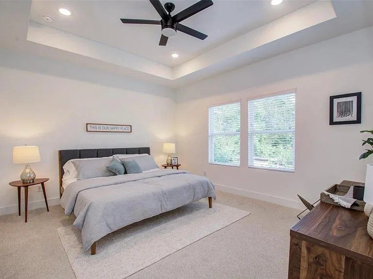 778 W Tidwell Rd #I — Photo 16