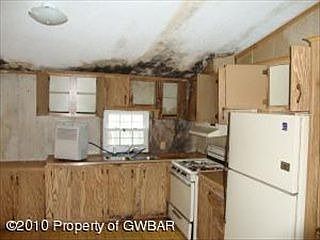 2nd image of 1 Grace St