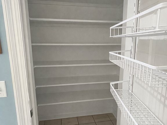 5th image of 447 Browns Bridge Rd