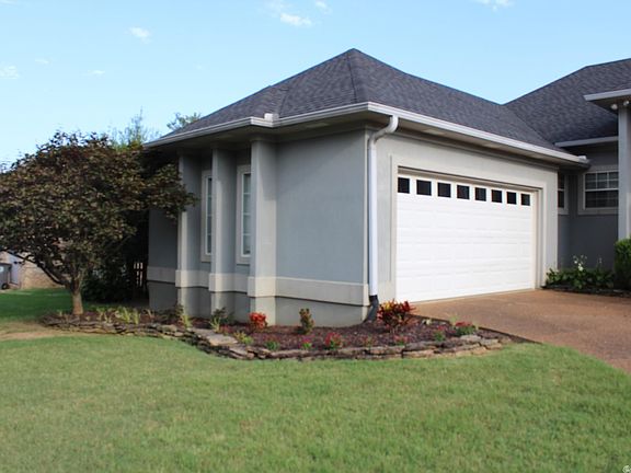 2nd image of 202 Hermitage Dr