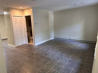314 11th St, Union City, NJ 07087