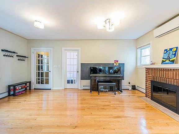 3rd image of 61-26 220th St #1