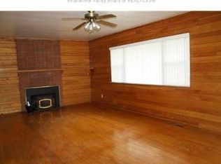 416 Seneca Dr, Charleston, WV 25302
