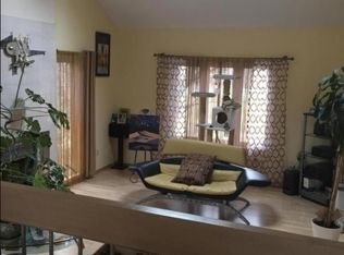 128 Diamond Ln, Old Bridge, NJ 08857