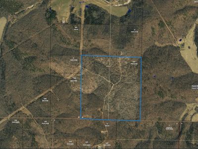 000 Cr D-325, Eminence, MO, 65466