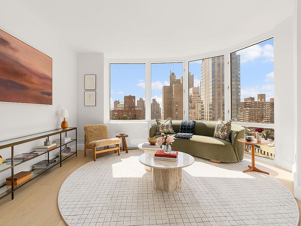 1st image of 400 E 84th St APT 10D