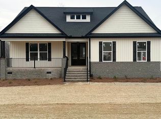 748 Cattle Dr, Laurens, SC 29360