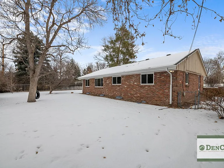 3045 Carter Cir — Photo 25