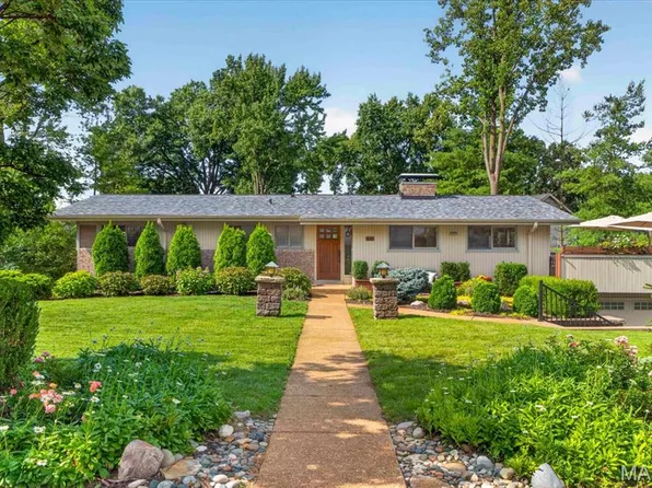 11728 Claychester Dr, Saint Louis, MO 63131