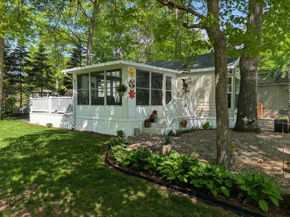 30347 Fox Trl, Breezy Pt, MN 56472