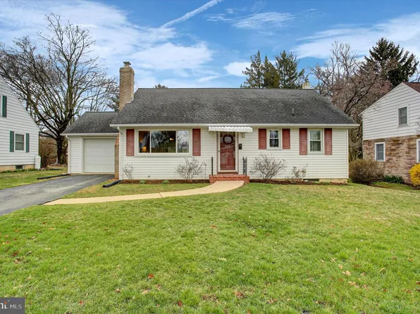 233 Lurgan Ave, Shippensburg, PA 17257