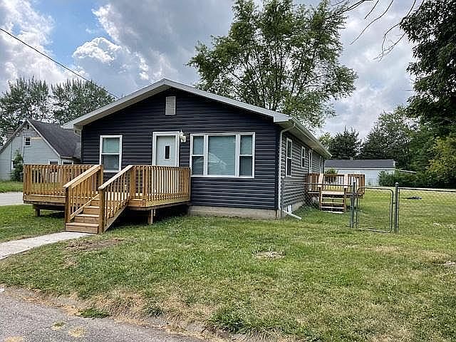 1st image of 2602 NW 15th St