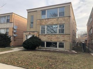 8215 Keating Ave #B, Skokie, IL 60076