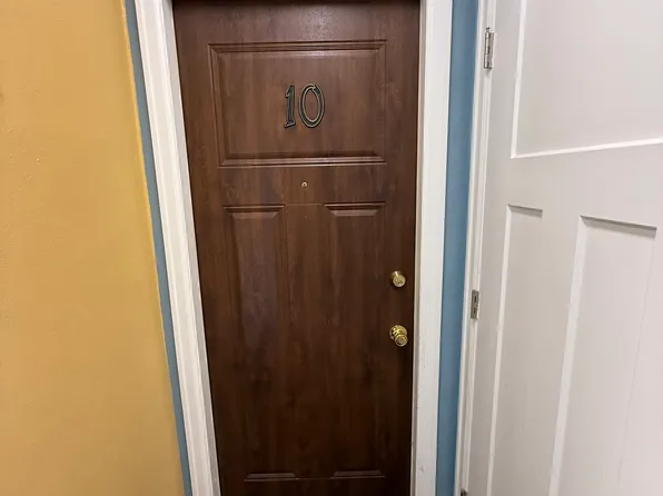 109 S Main St, Fort Atkinson, WI