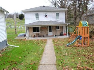 427 Freeport Rd, Freeport, PA 16229