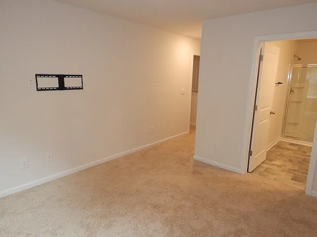 207 Oakmont Valley Trl — Photo 13