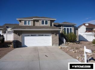 2055 W Teton Blvd, Green River, WY 82935