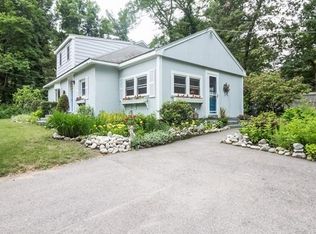 15 Johnson St, Pembroke, MA 02359
