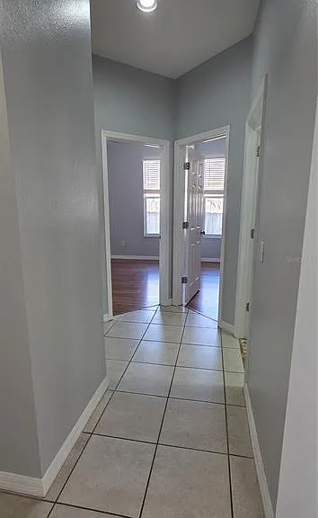 1305 Lakehurst Way — Photo 4