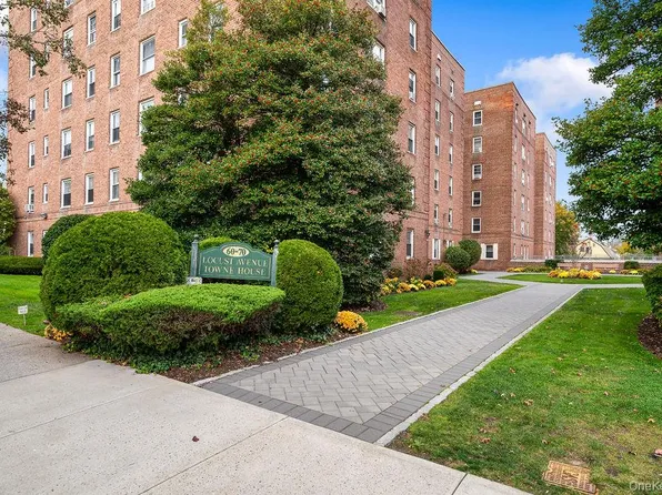 70 Locust Avenue #B101, New Rochelle, NY 10801