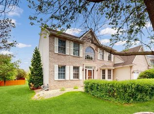 13966 Fawn Ridge Way, Apple Valley, MN 55124